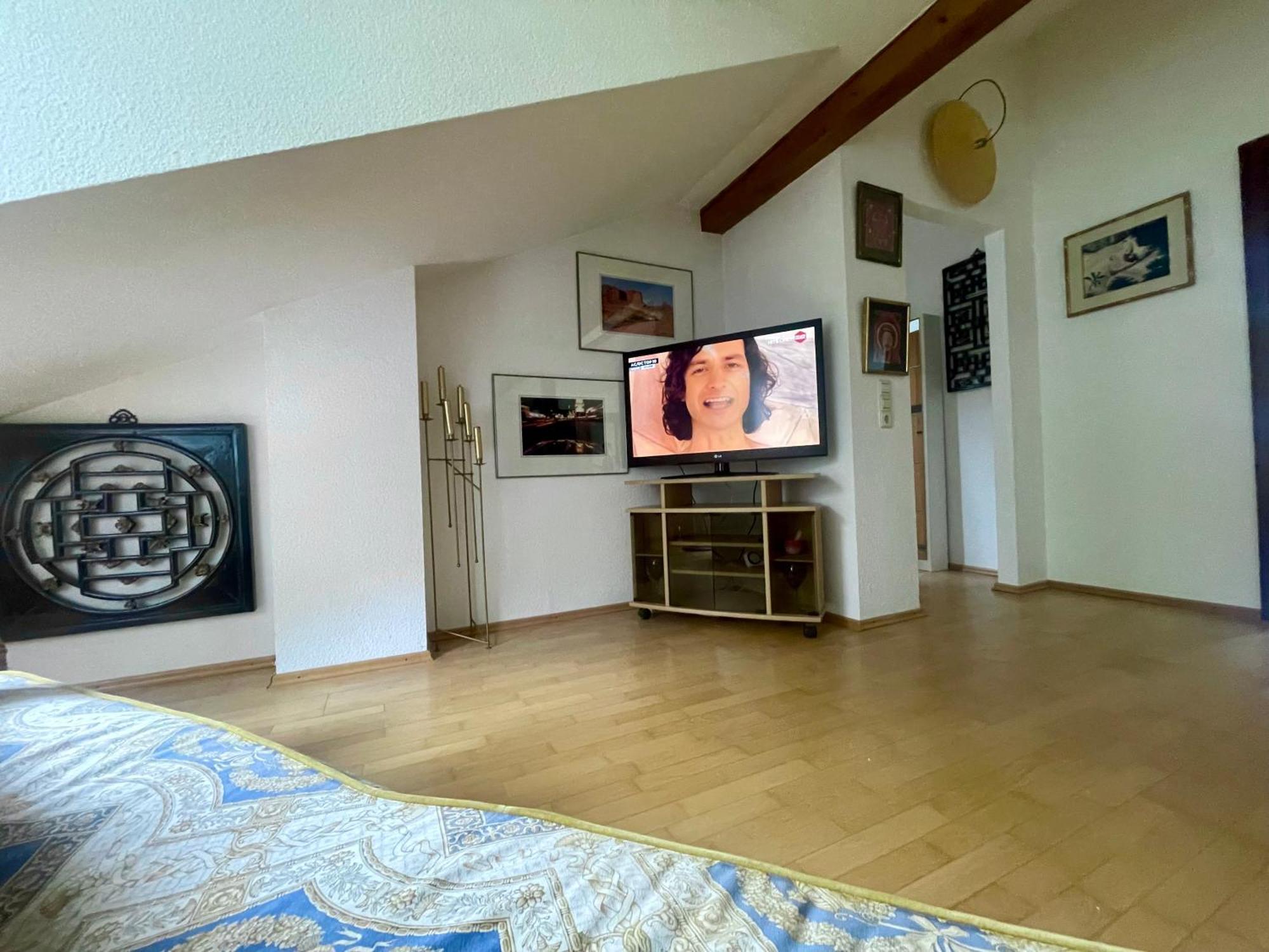 Wunderschoenes Grosses 3 Zimmer Apartament Zentrum Goldstadt Familienfreundlich Mit Garage Pforzheim Exteriér fotografie