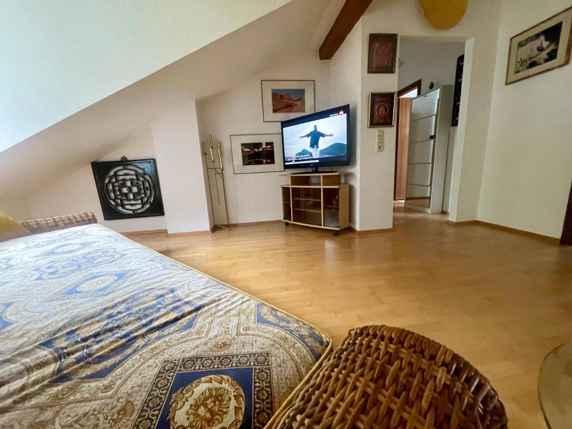 Wunderschoenes Grosses 3 Zimmer Apartament Zentrum Goldstadt Familienfreundlich Mit Garage Pforzheim Exteriér fotografie