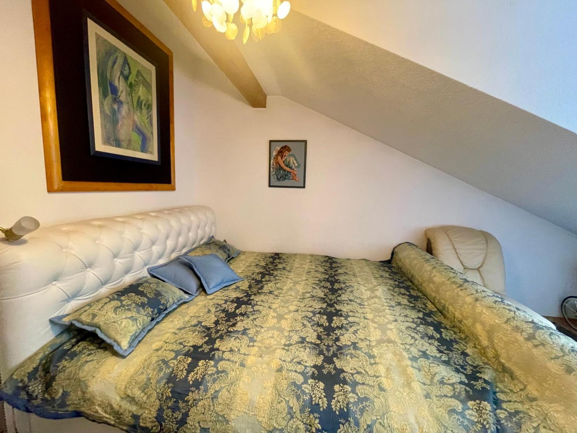 Wunderschoenes Grosses 3 Zimmer Apartament Zentrum Goldstadt Familienfreundlich Mit Garage Pforzheim Exteriér fotografie